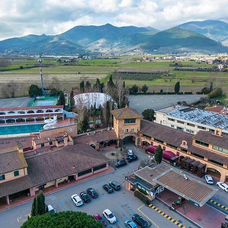 Hotel Boccaccio Calcinaia Extérieur photo
